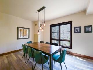 EDM 1520-11 Great Family spot - Mont-Tremblant - 2