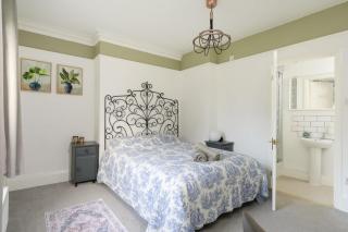 19th Century House Private Parking nr Painswick - 7