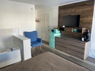 Flagship Inn - Boothbay Harbor - 9