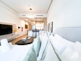 Rokane G25 Studio Modern Comfort with City Views - 7