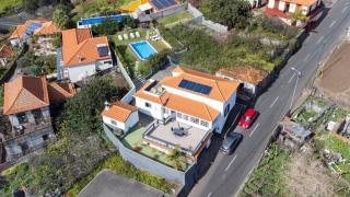 De Casa Villa by GALMI - Estreito da Calheta - 8
