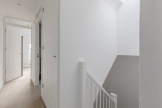 Charming 4BD Home 6 mins from Nine Elms Station - Londra - 3