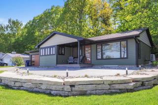 Traverse City Elmwood Ranch - Dog Friendly - 8