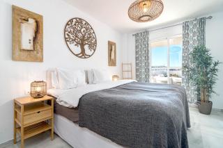LCR4- Large 3 bed apt close to beaches - Marbella - 1
