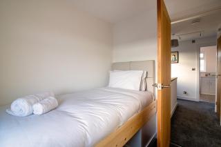 Atlas House - Ibstock - 6