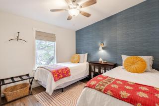 River Access at Blanco River, Charming Big Cottage - Wimberley - 9