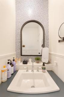 River Access at Blanco River, Charming Big Cottage - 6