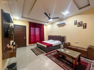Jastej House Mohali - - 6