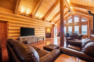 NEW Black Horse Lodge - Fiddletown - 8