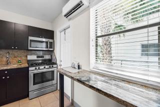 Cozy Studio - Pool in Lake Worth - Lantana - 7