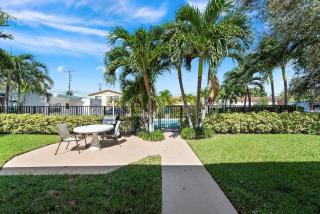Studio With Pool in Lake Worth Near Beach - Lantana - 1