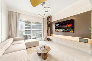 Elegant 2BR with Palm & Sea View l Direct Beach Access - 8