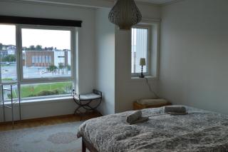 Modern 3-story house by the sea & public transport - Trondheim - 5