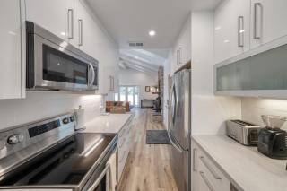 Sunridge Lookout by AvantStay Big Backyard Oasis Patio Central Location - Del Monte Forest - 6
