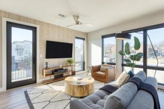 New Modern 2BDR in Walkable Midtown w Gym Pool Honkey-Tonk by AvantStay - Nashville - 0