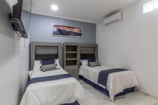 Suite de 2 recamaras con balcón en Centro 301 - 0