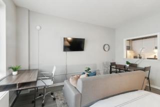 Crest At Peachtree 507 Spacious 1 Bd 1 Bth - Atlanta - 2