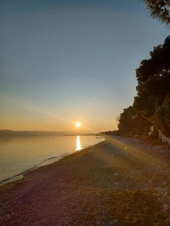 Blue Waters Luxury Kineta Home - 7