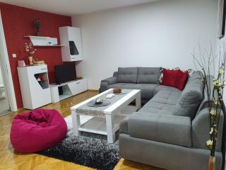Apartment Ema with garage - Velika Kladuša - 9