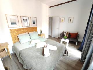 Holiday, business trips in BCN - Hospitalet de Llobregat - 0