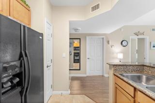 5 Star Resort 2BR 2 BATH King Suite Shuttle Pools Across from Beach 2208 - Destin - 5