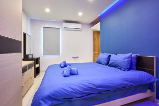 Lucky13 Luxury 2 BR penthouse - San Pietru - 8