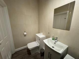 Omega Apartment - 3 Bedrooms - Sleeps 5 - 5