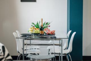 Modern Loft with AirHokey in City Centre - Praga - 1