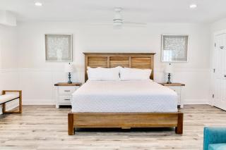 3008 King Suite, 3rd Floor Serenity - Surf City - 5