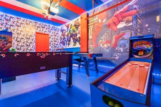 Upstay Luxury Living w Pool Hot Tub Cinema - 0