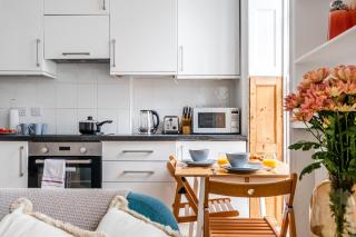 1 Bed Apartment Central London - Londra - 8