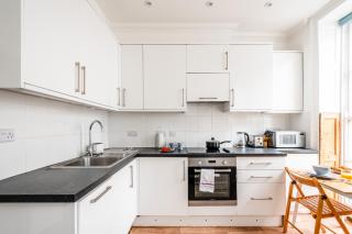 1 Bed Apartment Central London - Londra - 5