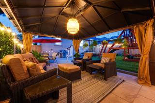 Resort-like 4BR 3BA near Downtown, Four seasons Hot Tub, Gym, King Bed - Toronto - 4