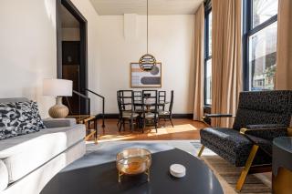The Mayfair - 8