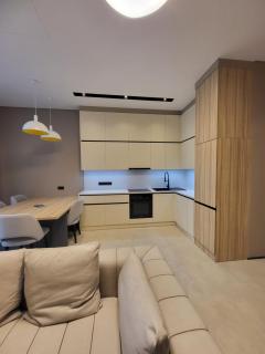 Sea Breeze, lighthouse3 509 - Bakoe - 4