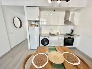 Salty Loft en el Centro de Corralejo, terraza privada, cocina completa y WIFI - Corralejo - 5