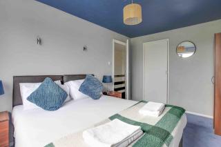 Blackwater Terrace Witham - - 4