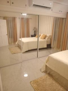 Virginias Place - The Valley - 2
