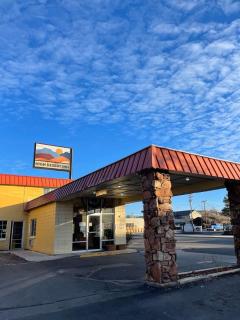High Desert Inn - Prineville - 0