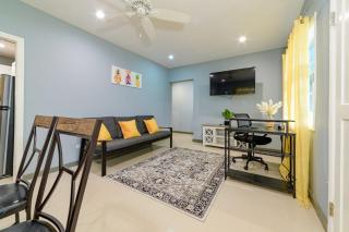 The Black Pineapple - Mercys Place - Saint John - 4
