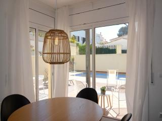 Villa Cossis in Lescala for six people - L'Escala - 6