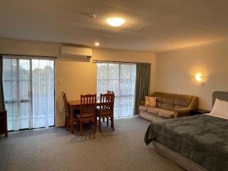 Cherry Court Motor Lodge - Whangarei - 0