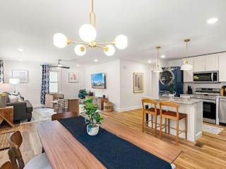 Modern Retreat Chic Living 5 min from DT Durham - Durham - 5