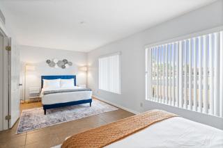 Desert Oasis with Pool and Games - Phoenix - 7