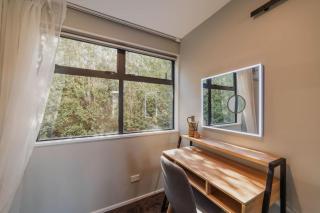 Hamptons Retreat - 1BR with Hot Tub and Fireplace - Prebbleton - 4