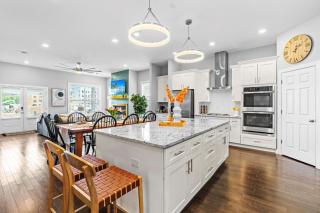 Modern new built in prime Raleigh location - Raleigh - 1