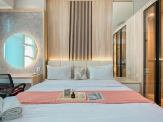 Big and Comfy Studio at Vasanta Innopark Apartment By Travelio - 8