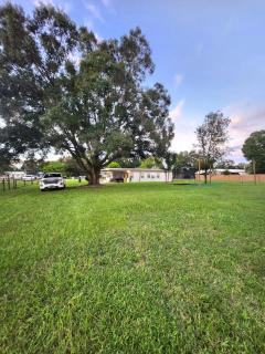 Country Home in the City with an Acre of Land - Zephyrhills - 2