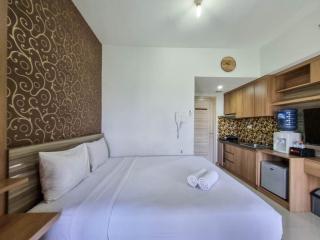 Modern Look Studio at Taman Melati Sinduadi Apartment By Travelio - 7