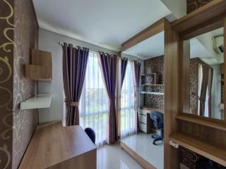 Modern Look Studio at Taman Melati Sinduadi Apartment By Travelio - 4